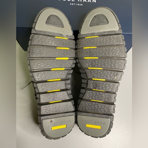 Cole Haan zerogrand metallic size 8 - Picture 4 of 12